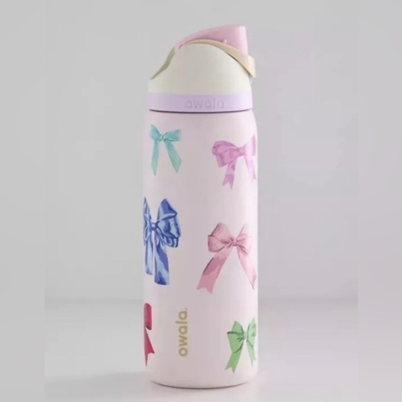 Owala Other - Owala Girlhood 32oz Free Sip Limited Edition UO Urban Outfitters Bows New